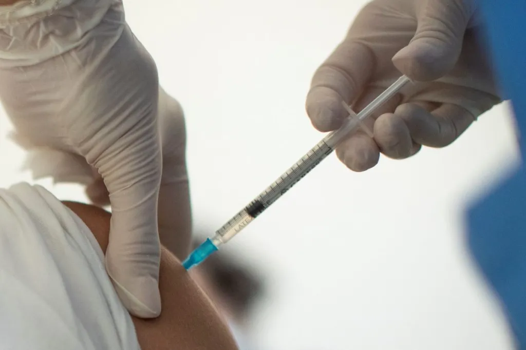 El infome de la Aemps seÃ±ala que hasta el pasado 8 de mayo se habÃan administrado en EspaÃ±a 101.369.478 dosis de vacunas contra la covid-19.