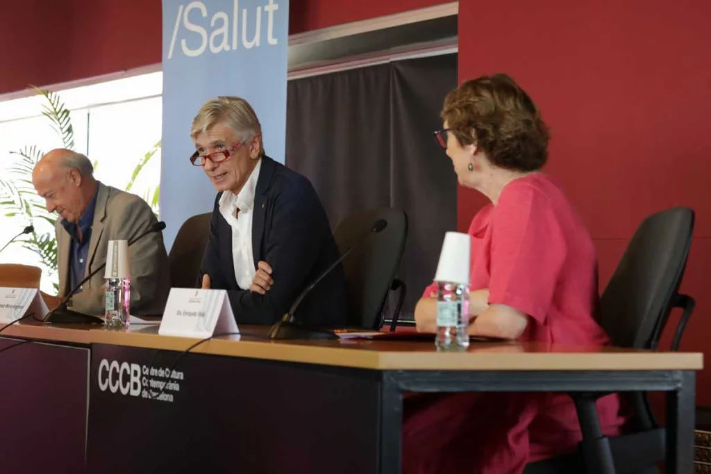 Joan Vegué, Josep Maria Argimon y Enriqueta Vidal en la presentación del plan en Barcelona. Foto: GENERALITAT DE CATALUNYA 