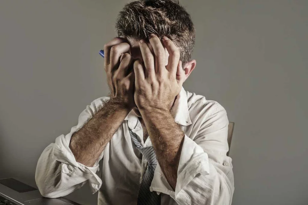 Los afectados por la covid persistente son personas de 50 años o más que no pueden hacer vida normal, incluido trabajar.