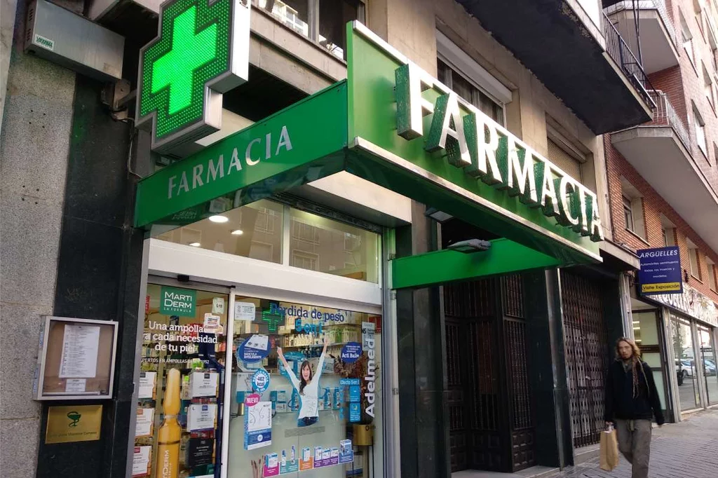 La última reunión de junio entre patronal y sindicatos para cerrar un convenio estatal de oficinas de farmacia no ha fructificado. Foto: C.T.