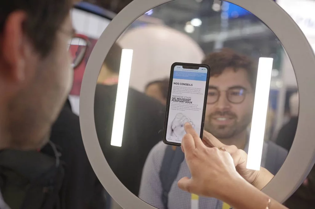 En 2019 ModiFace y L’Oréal I+D, junto a un grupo de dermatólogos, crearon la 'app' 'SkinConsultAI', que hace un diagnóstico digital de la piel para detectar signos de envejecimiento y ofrece un asesoramiento personalizado para el cuidado la piel. Foto: MARIO FOURMY.