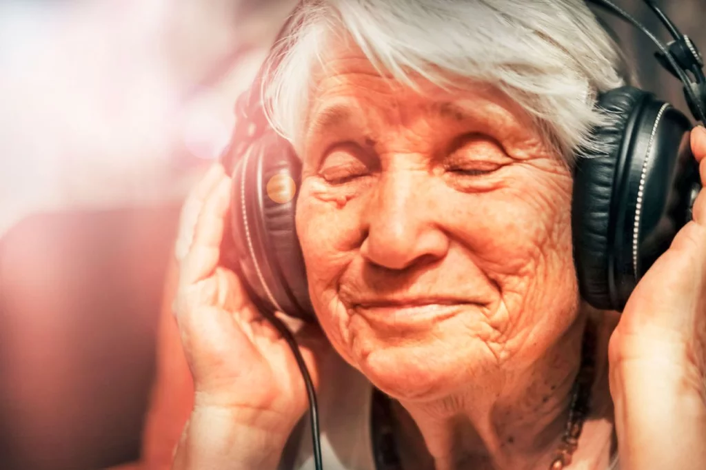 La activación genética ante estímulos musicales parece ser distinta en personas con Alzheimer par. Foto: DM. 