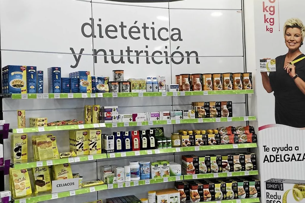 Según el estudio de Elogia Pharma, la farmacia física es el canal principal de compra de productos de nutrición (48%), seguida de la farmacia on line (13%) y Amazon y la parafarmacia on line, con un 7% cada uno.