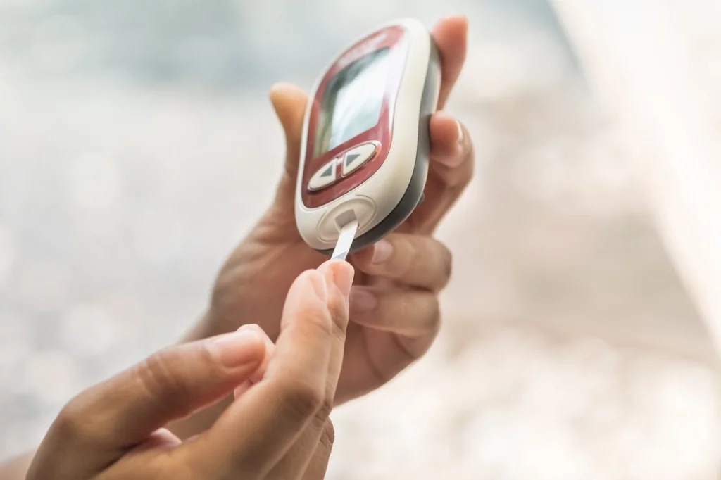 El grupo de los anÃ¡logos del GLP-1 incluye medicamentos autorizados para mejorar el control glucÃ©mico en el tratamiento de adultos con diabetes mellitus tipo 2 no suficientemente controlada con dieta y ejercicio.