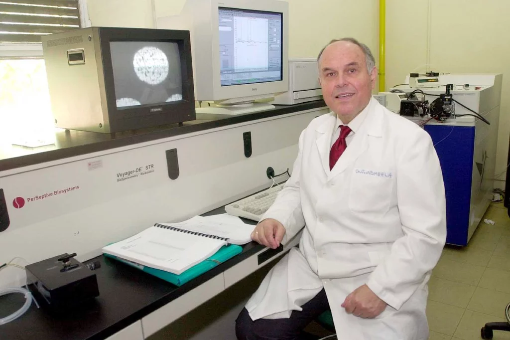 El reputado cientÃfico CÃ©sar Nombela, farmacÃ©utico, quÃmico y microbiÃ³logo, fue presidente del CSIC. Foto: JOSÃ‰ LUIS PINDADO