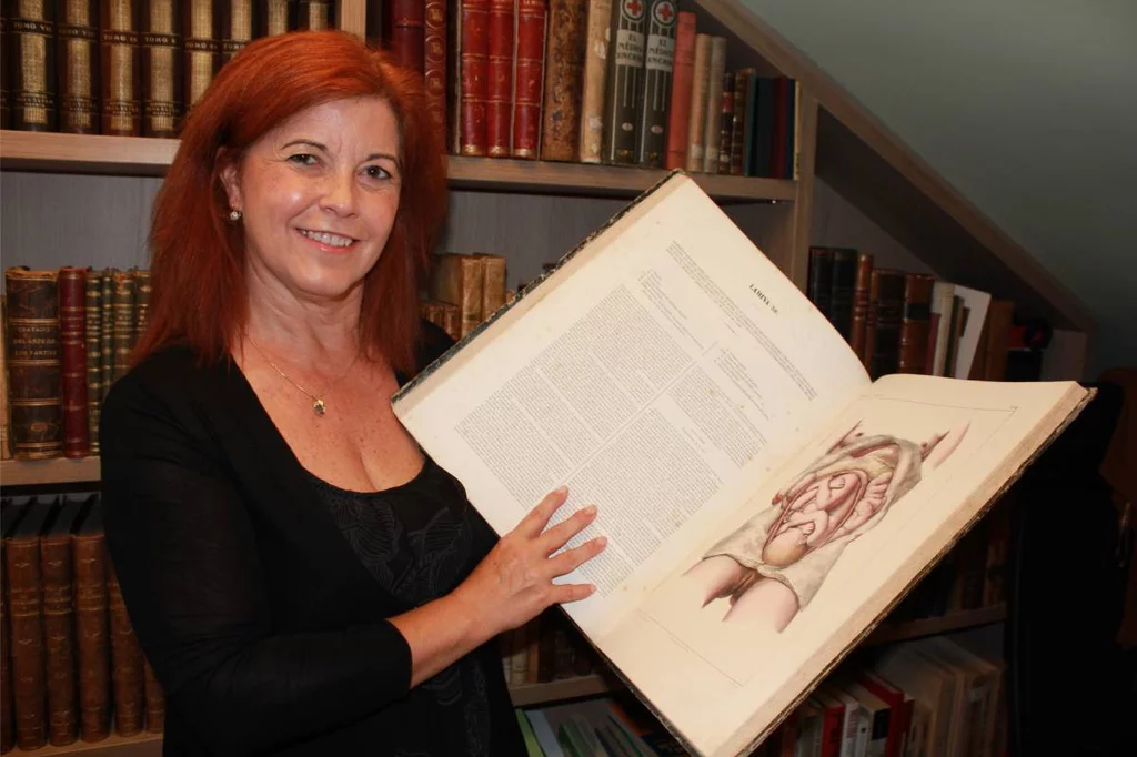 Dolores Ruiz-Berdún, matrona e historiadora.