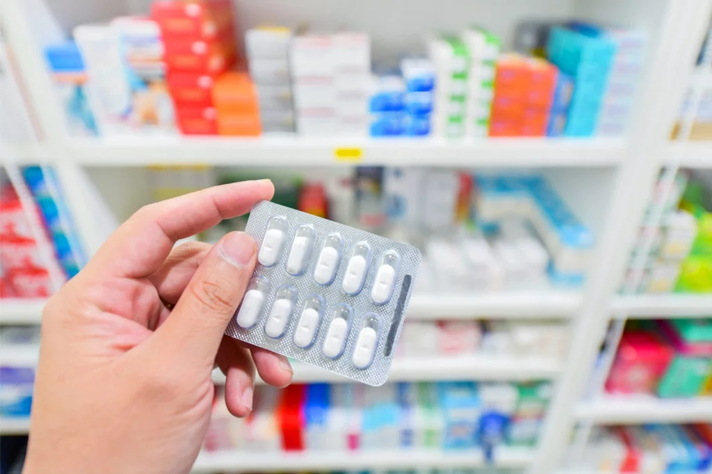 La última orden de precios de referencia, aún en borrador, supondrá la bajada del importe de 797 formatos de medicamentos, según FEFE. Foto: FEFE.