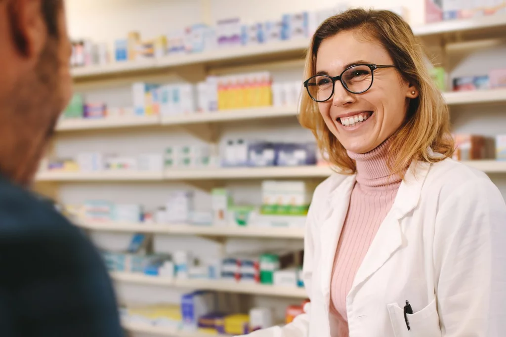 La campaña pone de manifiesto que el farmacéutico es, muchas veces, el primer profesional al que acude una persona con problemas de salud mental.