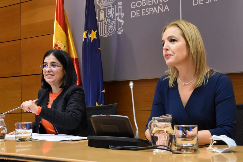 Carolina Darias, ministra de Sanidad y Beatriz DomÃnguez-Gil, directora general de la OrganizaciÃ³n Nacional de Trasplantes (ONT). Foto: MINISTERIO DE SANIDAD