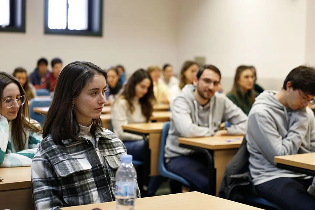 Estudiantes del examen FIR 2023. Foto: SERGIO ENRÍQUEZ