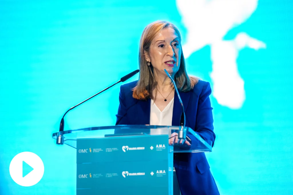 Ana Pastor, vicepresidenta segunda del Congreso de los Diputados, en el 30 Aniversario de Diario Médico.