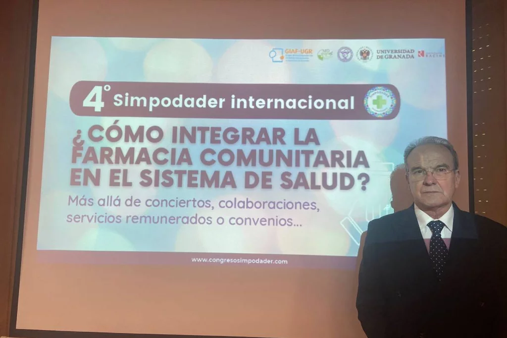 Fernando Martnez Martnez, presidente del Comité Organizador del 4º Simpodader Internacional.