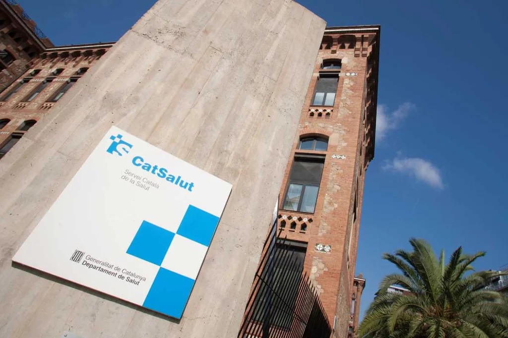 El informe de la sindicatura sugiere al CatSalut mejoras en la gestión de las demoras asistenciales. 