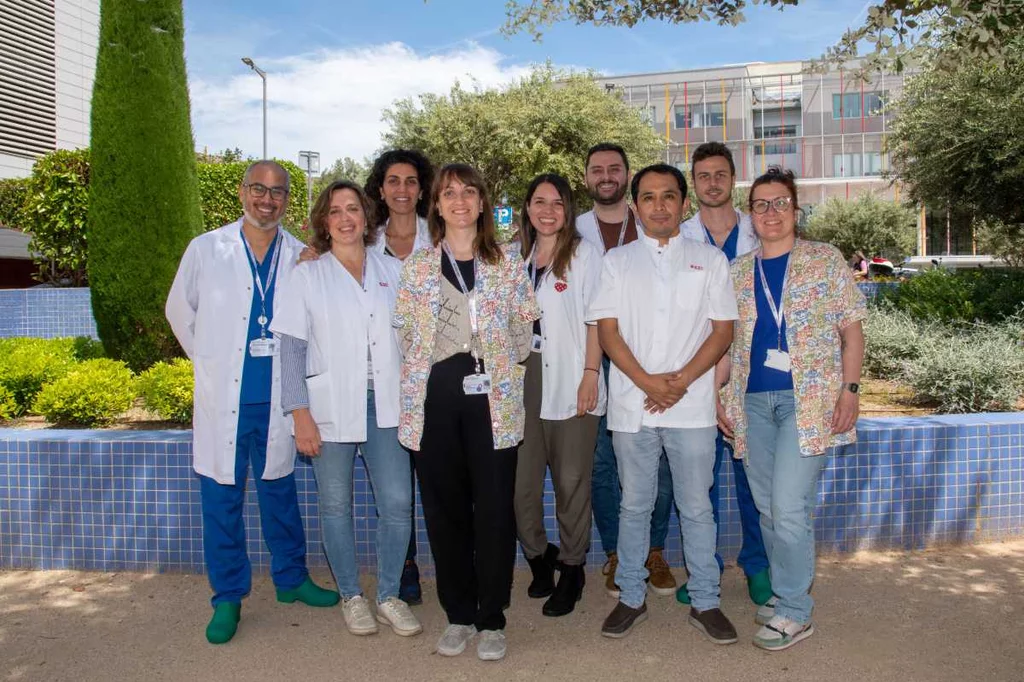 Integrantes del equipo que estudia al clan de Os de Balaguer. Foto: HOSPITAL SANT JOAN DE DÃ‰U. 