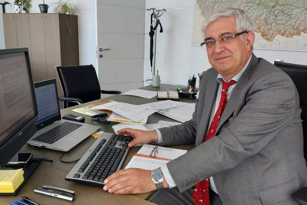 Antonio González Fernández, secretario general técnico de la Consejería de Salud de Asturias.