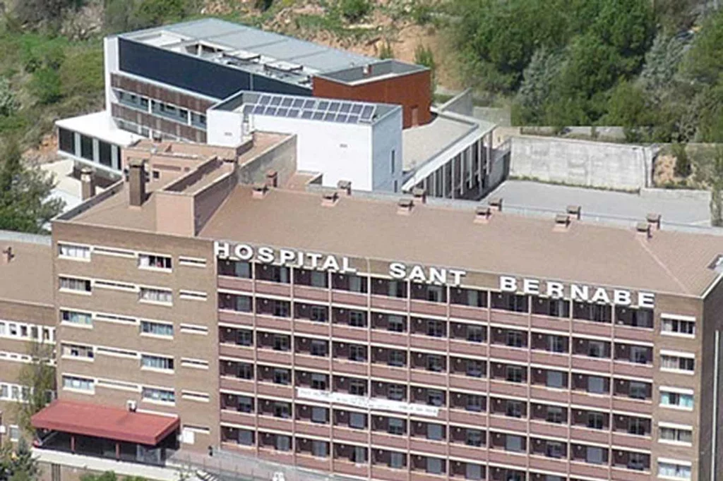 El Hospital Sant BernabÃ© de Berga, en Barcelona, tuvo a la falsa mÃ©dica siete meses trabajando en Urgencias. Foto: HOSPITAL SAN BERNABÃ‰.
