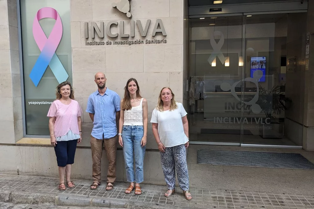 Los investigadores del estudio Carmina Montoliu, Juan Antonio Carbonell, Mara Pilar Ballester y Amparo Escudero. Foto: INCLIVA