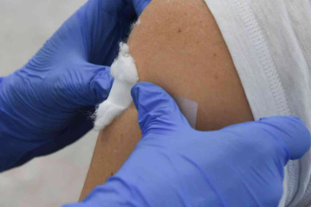 La Comisión Europea ha dado el visto bueno a la adaptación de la vacuna BionTech-Pfizer contra la nueva subvariante de coronavirus ómicron XBB.1. Foto: UNIÓN EUROPEA.