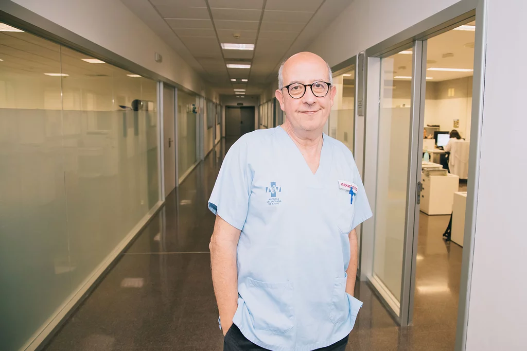 Eduardo López Briz, coordinador del grupo Génesis (SEFH) y jefe de Sección de Farmacia del Hospital La Fe. Foto: KIKE TABERNER