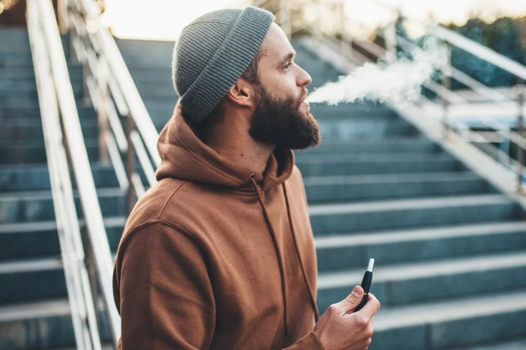 El estudio sobre el tabaco y los cigarrillos electrónicos se ha llevado cabo sobre más de 3.500 muestras. Foto: SHUTTERSTOCK