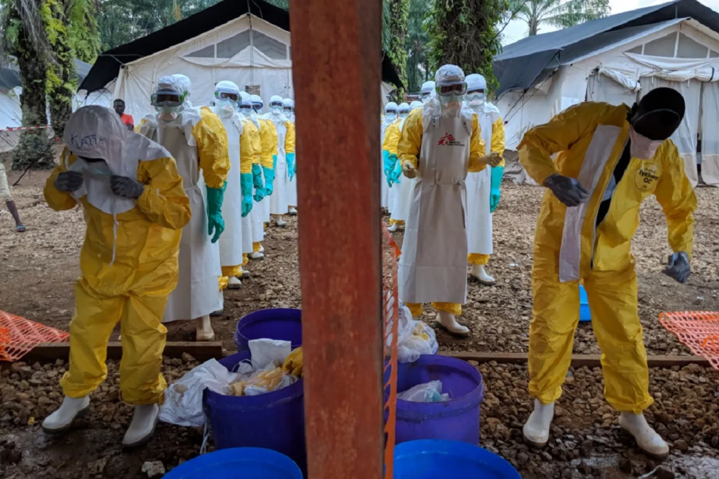 Centro de Tratamiento para el Ébola en Mangina
