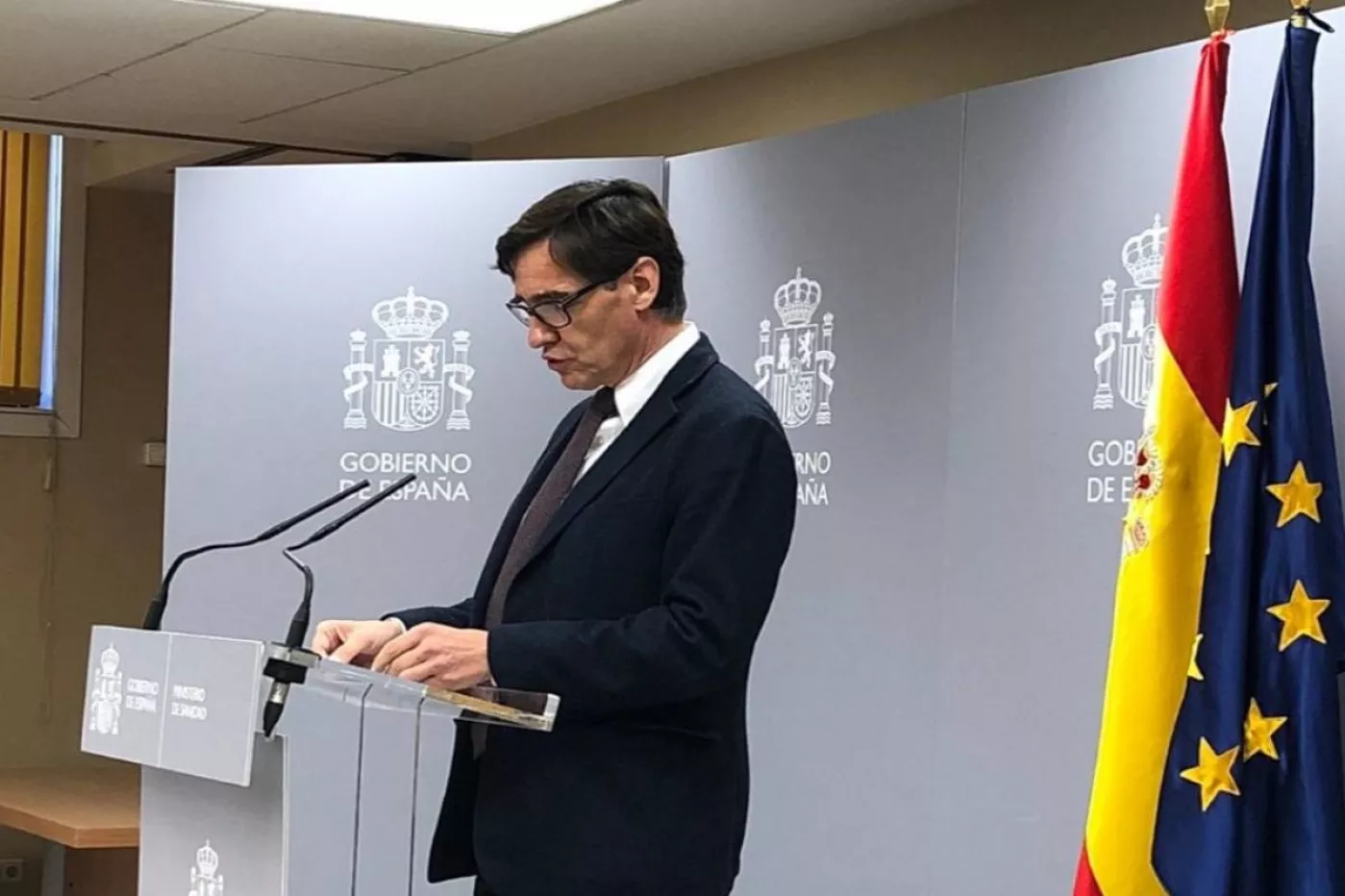 El ministro de Sanidad, Salvador Illa, informa de la evolución de la enfermedad en España.
