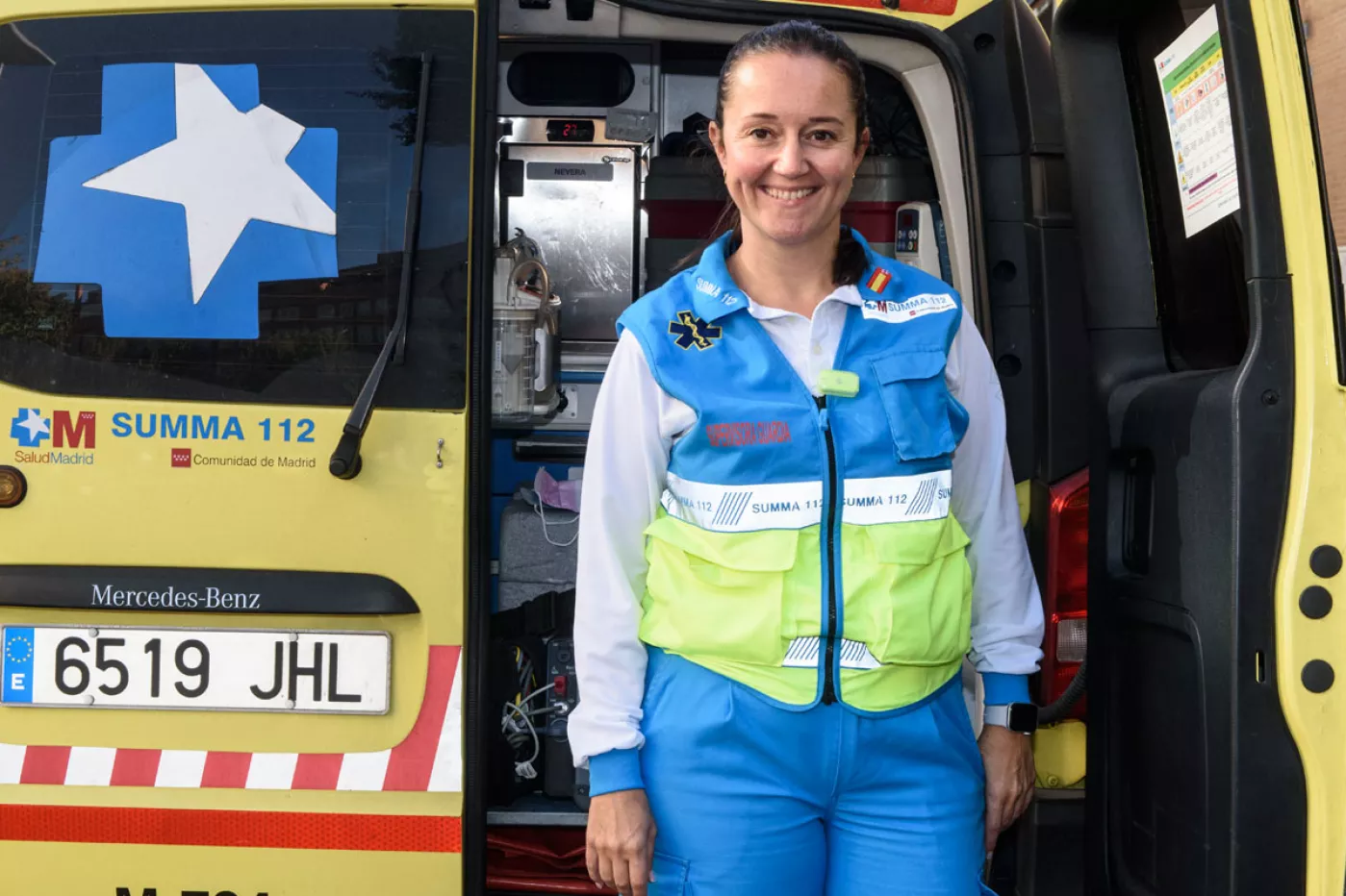 Tras su paso por el Hospital Isabel Zendal, Verónica Real ha vuelto al Servicio de Urgencias Extrahospitalarias de la Comunidad de Madrid Summa 112. FOTO: Luis Camacho.
