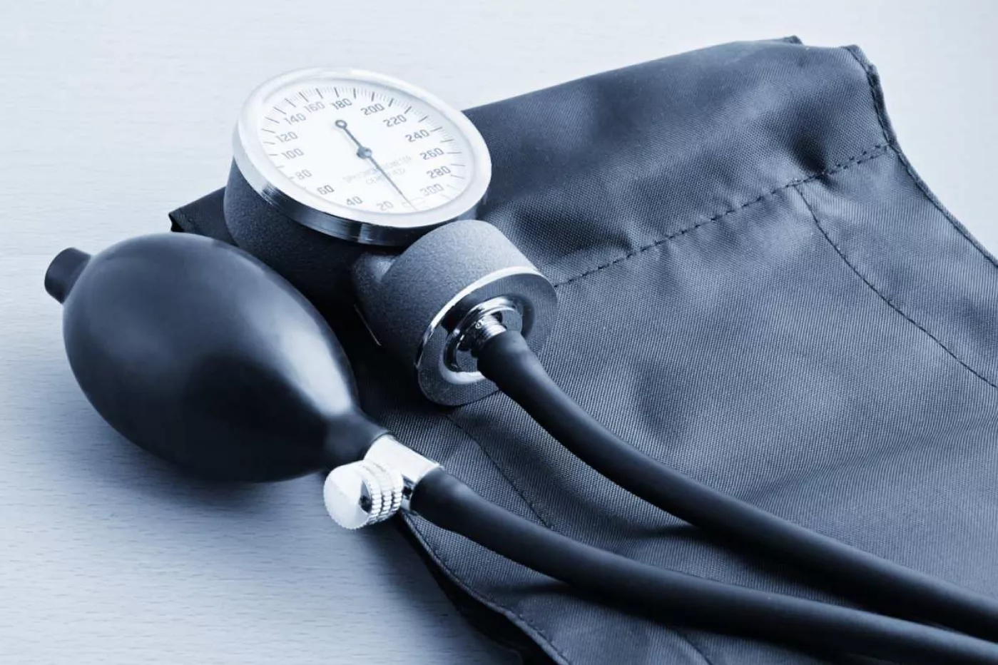 La guía busca garantizar que la toma de presión y el seguimiento de la hipertensión se hacen correctamente y de manera homogénea.