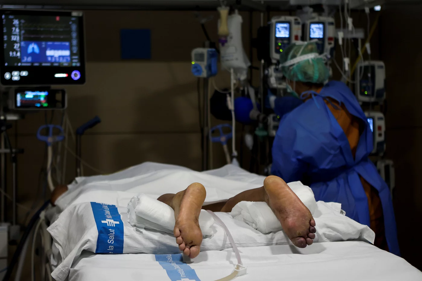 La mortalidad por covid-19 es del 10% en ingresados en hospitales nacionales.