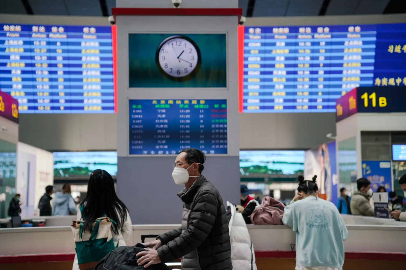 La celebración del año nuevo chino ha aumentado la afluencia de viajeros en las estaciones del país. EFE/EPA/WU HAO
