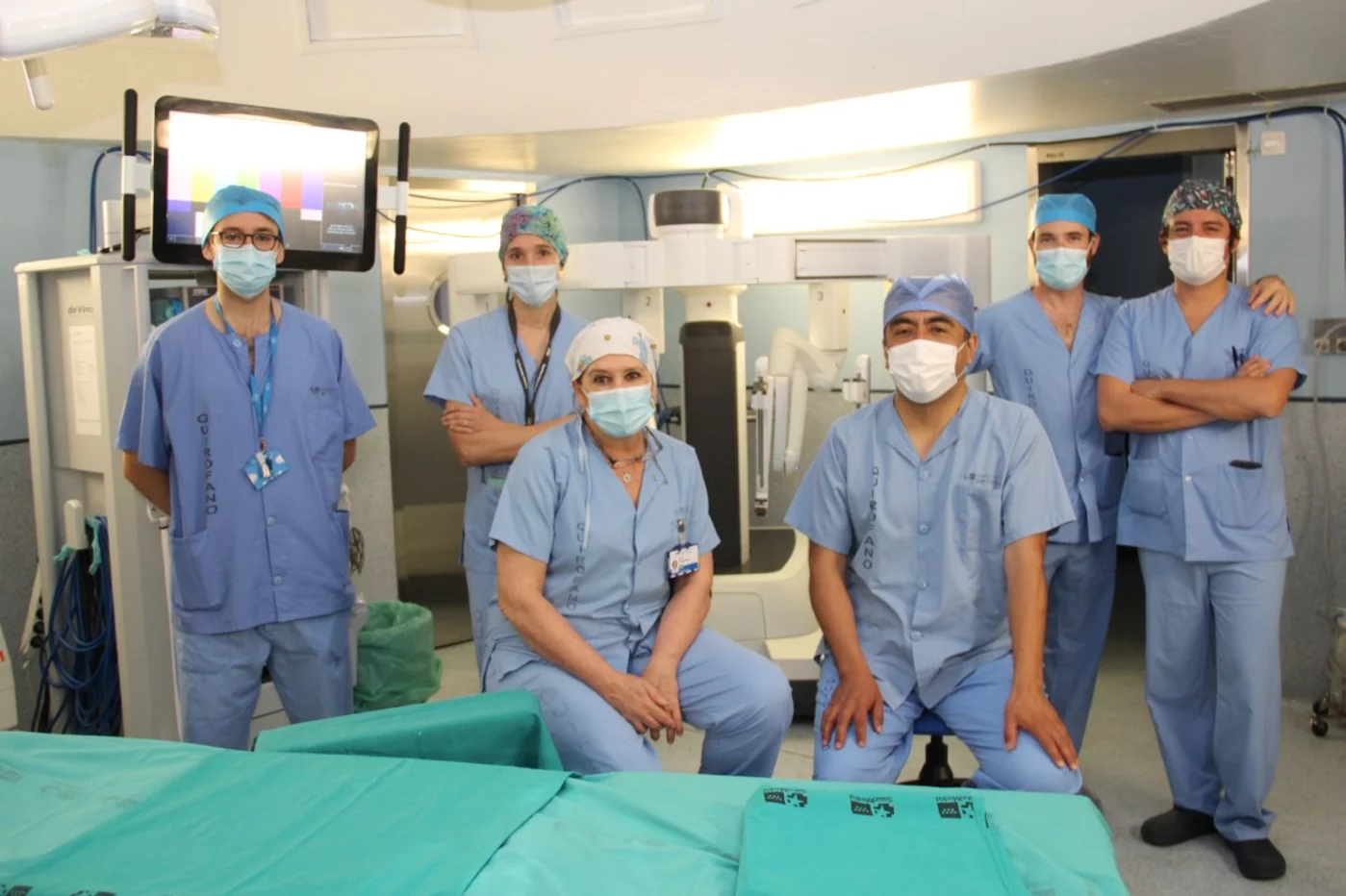 Equipo de Cirugía Pediátrica que realizó la intervención en el Hospital Clínico San Carlos, en Madrid.
