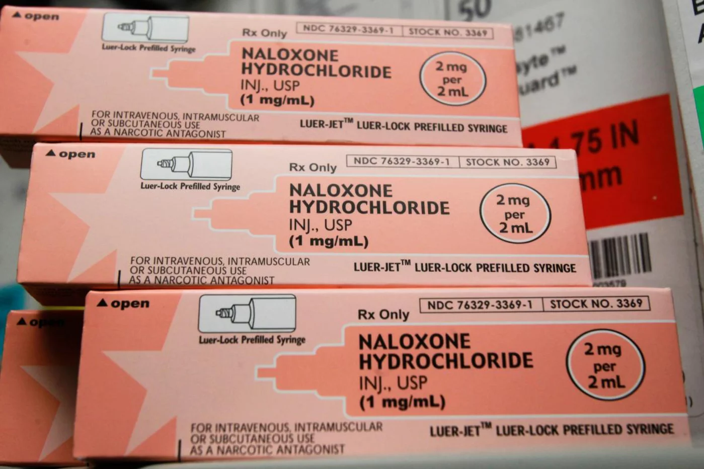 Dosis de naloxona listas para ser distribuidas como antídoto para las sobredosis de fentanilo directamente a los adictos. Foto: TOBY TALBOT