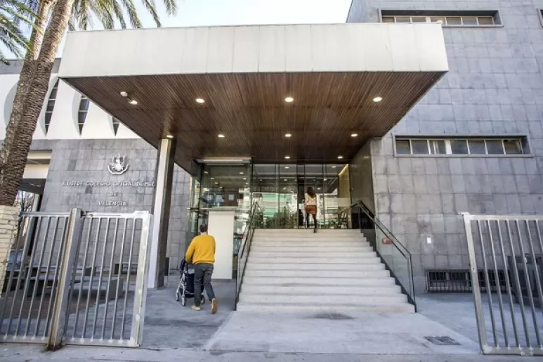La presidenta del Colegio de Médicos de Valencia deberá testificar como acusada el 25 de enero. Foto: DM