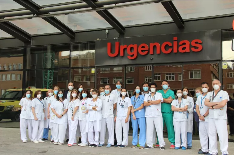 Equipo del Servicio de Urgencia del Hospital Clínico de Madrid. FOTO: HCUSC. 