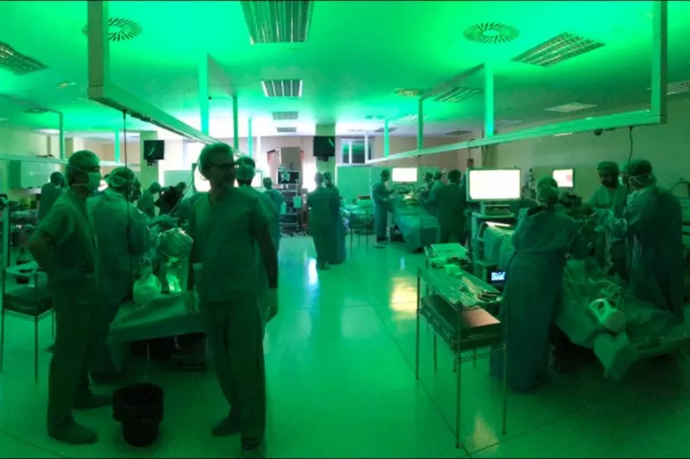 Cirugía avanzada por HIPEC, en el Hospital QuironSalud de Torrevieja (Alicante) (FOTO: SEOQ). 