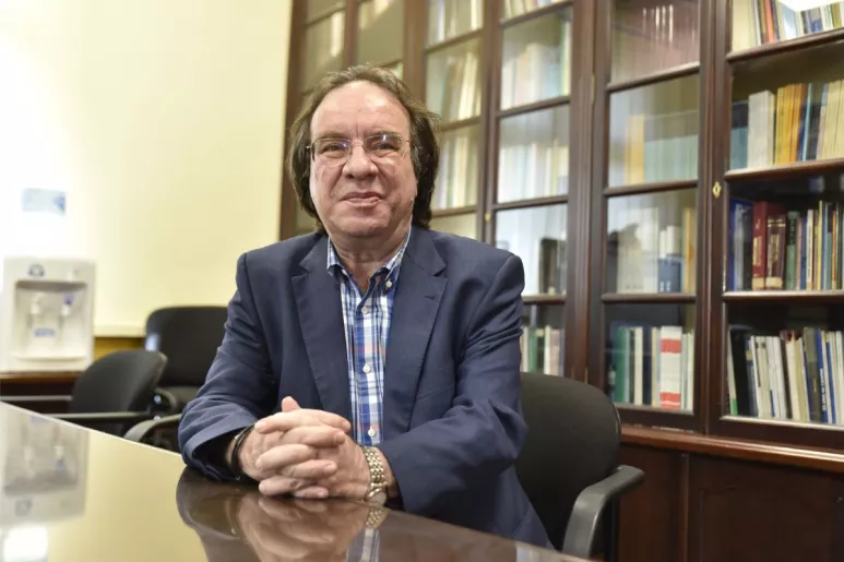 Amós García Rojas, presidente de las Asociación Española de Vacunología, reflexiona sobre pautas heterólogas para covid-19. FOTO: DM. 