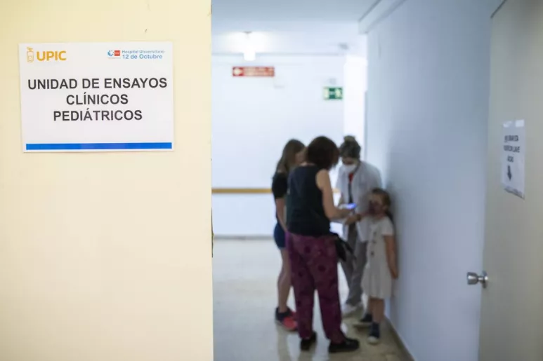 Unidad de Ensayos Clínicos Pediátricos del Hospital 12 de Octubre de Madrid (FOTO: Bernardo Díaz).