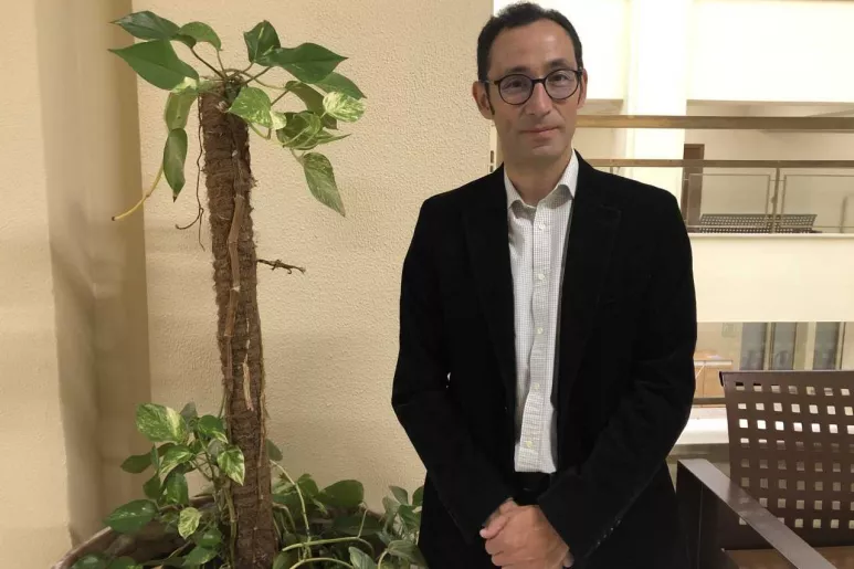 Carlos Velayos Amo, médico especialista en Medicina Intensiva en el Hospital Universitario de Fuenlabrada, miembro del proyecto HU-CI.