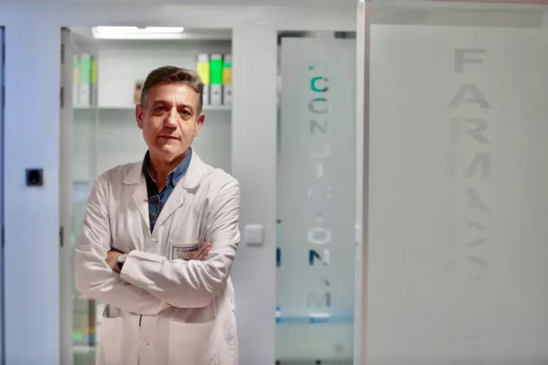 Carlos Crespo, jefe de Servicio de Farmacia del Complejo Hospitalario Universitario de Pontevedra.
