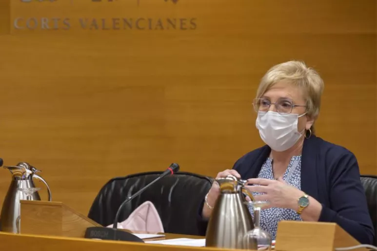 Ana Barceló, consejera de Sanidad de la Comunidad Valenciana, presentando el Marco Estratégico de Atención Primaria y Comunitaria 2022/2023.