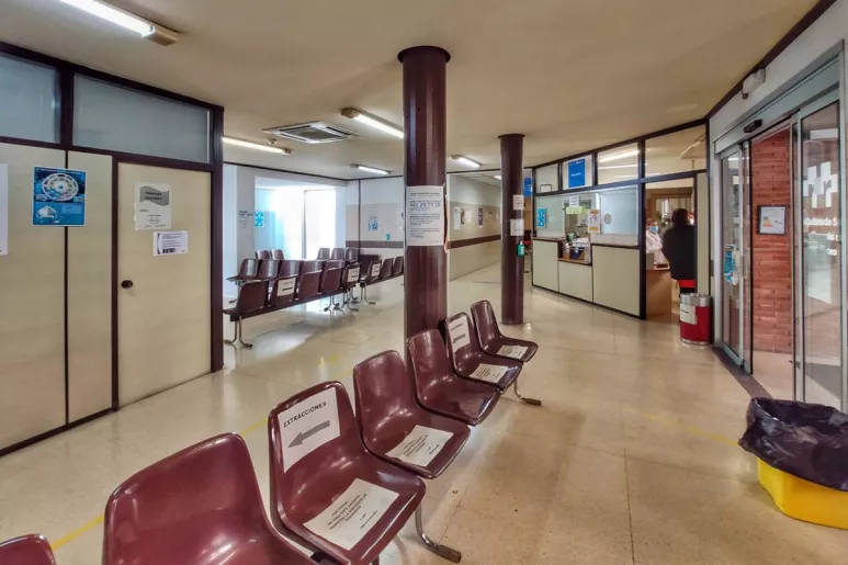 Sala de espera del Centro de Salud Gonzalo de Berceo, en la capital riojana. Foto: RIOJAsalud