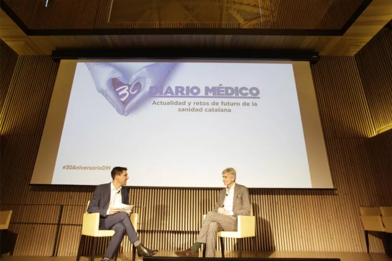 El director de Diario Médico, Miguel G. Corral, entrevista al consejero de Sanidad de Cataluña, Josep María Argimon. Foto: JAUME COSIALLS. Vídeo: SERGIO GONZÁLEZ VALERO