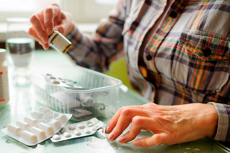 Los inhibidores de JAK son medicamentos orales cuya primera indicación ha sido la artritis reumatoide. Foto: SHUTTERSTOCK