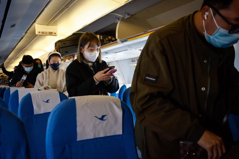 Japón fue el primero esta semana en anunciar que se limitarán los vuelos hacia y desde China a partir del 30 de diciembre. Foto: EFE