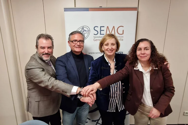 Higinio Flores, vicepresidente 1º de la SEMG; Lorenzo Armenteros, tesorero; Pilar Rodríguez Ledo, presidenta y Sara Quintanilla, directora-gerente de SEMG. Foto: SEMG.